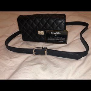 NWT CHANEL Quilted 2.55 Reissue Bag Clutch/Fanny